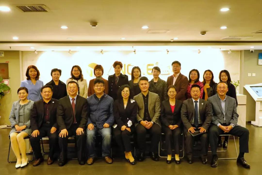 微信图片_20191105215355.jpg