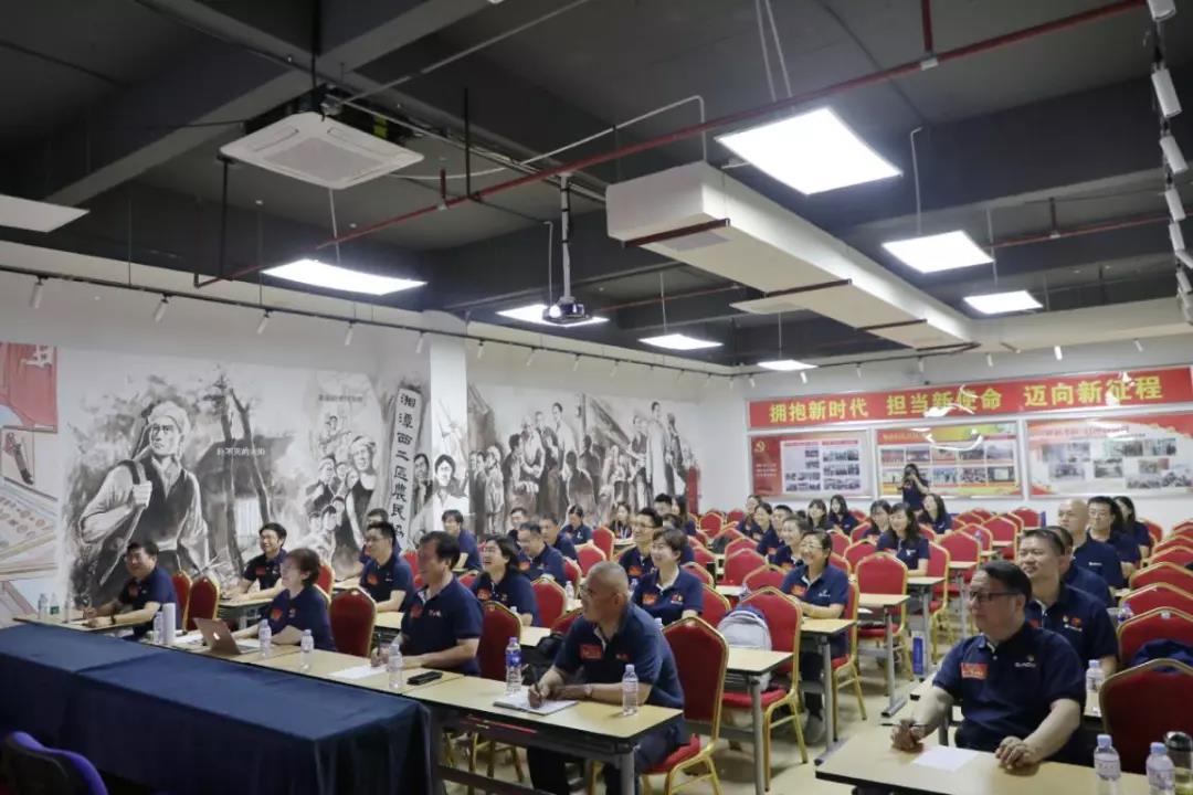 微信图片_20191111185603.jpg